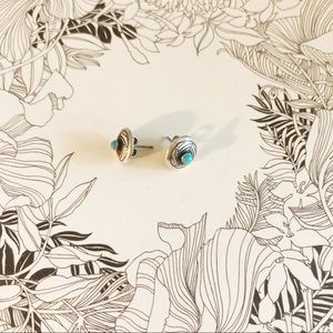 Cute Southwest Style Post Earring in Silver